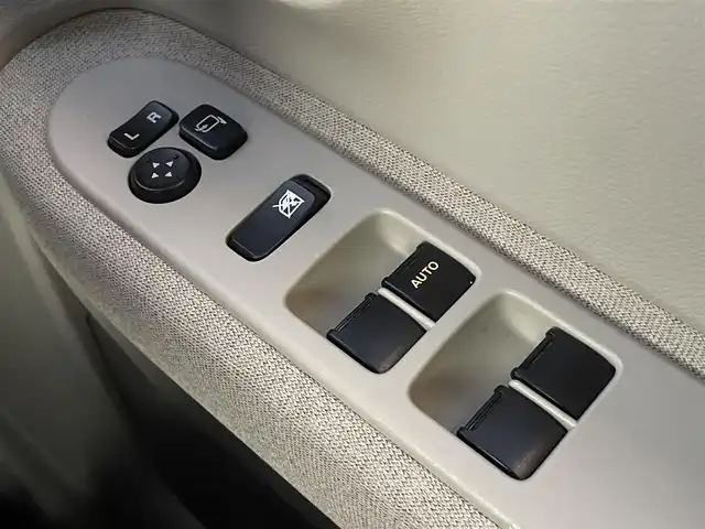 スズキ ラパン X 島根県 2017(平29)年 5.9万km フォーンベージュメタリック/ホワイト2トーンルーフ 登録時走行距離 58270Km/ワンオーナー/取扱説明書/保証書/社外ナビ(MDV-L504)/（Bluetooth/AM/FM/USB/SD)/フルセグTV/ウィンカーミラー/衝突軽減システム/横滑り防止装置/オートライト/シートヒーター（DN席）/スマートキー/スペアキー/純正フロアマット/禁煙車/純正アルミ１４インチ