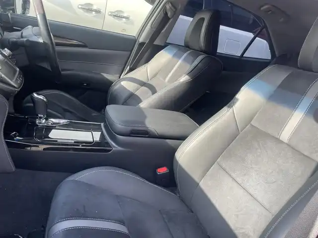 トヨタ クラウン ハイブリッド アスリートSJ-フロンティアLTD 大阪府 2018(平30)年 10.2万km プレシャスブラックパール 純正ナビ/-Bluetooth/フルセグTV/CD/DVD/FM/AM/衝突被害軽減ブレーキ/レーダークルーズコントロール/前後ドライブレコーダー/レーダー探知機/純正ビルトインETC/クリアランスソナー/モデリスタエアロ（リア・サイド）/前席パワーシート/レーンアシストキープ/スマートキー/プッシュスタート/-スペアキー×１