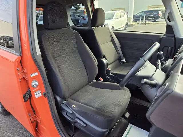 トヨタ ポルテ G 鹿児島県 2017(平29)年 6.6万km シトラスオレンジマイカメタリック モデリスタ純正アルミホイール（１５インチ）　/純正ＳＤナビ（ＮＳＣＤ－Ｗ６６）　/Ｂｌｕｅｔｏｏｔｈオーディオ　/フルセグテレビ　/Ｄ席シートヒーター　/トヨタセーフティセンスＣ　/レーンキープアシスト/横滑り防止装置/プリクラッシュセーフティ/オートマチックハイビーム/先行車発進告知機能/緊急ブレーキシグナル/プッシュスタート/スマートキー