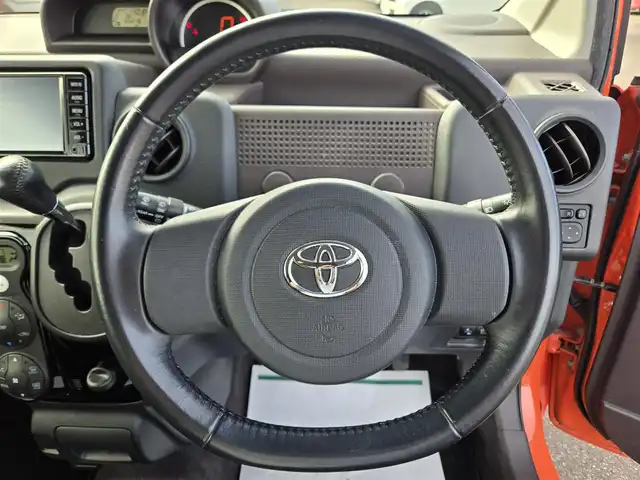 トヨタ ポルテ G 鹿児島県 2017(平29)年 6.6万km シトラスオレンジマイカメタリック モデリスタ純正アルミホイール（１５インチ）　/純正ＳＤナビ（ＮＳＣＤ－Ｗ６６）　/Ｂｌｕｅｔｏｏｔｈオーディオ　/フルセグテレビ　/Ｄ席シートヒーター　/トヨタセーフティセンスＣ　/レーンキープアシスト/横滑り防止装置/プリクラッシュセーフティ/オートマチックハイビーム/先行車発進告知機能/緊急ブレーキシグナル/プッシュスタート/スマートキー