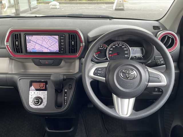 トヨタ パッソ モーダ　S 福島県 2017(平29)年 5.6万km パールホワイトⅢ 純正ナビ　バックカメラ　ビルトインＥＴＣ　衝突軽減ブレーキ　地デジＴＶ　スマートキー　ＬＥＤヘッドライト　純正フロアマット　アイドリングストップ　ステアリングスイッチ