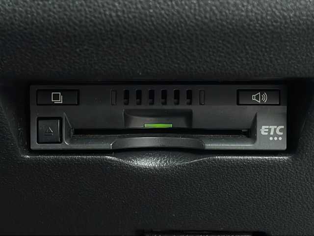 トヨタ パッソ モーダ　S 福島県 2017(平29)年 5.6万km パールホワイトⅢ 純正ナビ　バックカメラ　ビルトインＥＴＣ　衝突軽減ブレーキ　地デジＴＶ　スマートキー　ＬＥＤヘッドライト　純正フロアマット　アイドリングストップ　ステアリングスイッチ