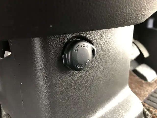 三菱 ｅＫスペース カスタムG セーフティパッケージ 愛知県 2017(平29)年 3.6万km シルキーホワイト 純正ナビ（ワンセグ／ＣＤ／ＤＶＤ）　/全方位カメラ　/衝突軽減ブレーキ　/パワースライドドア　/ＬＥＤライト　/オートライト　/フォグ　/1４インチアルミホイール　/スタッドレス積込　/スマートキー　/フロアマット