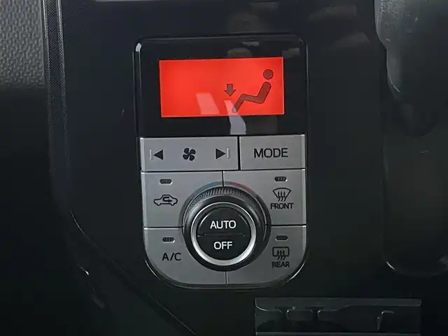 トヨタ ルーミー G S 愛知県 2017(平29)年 3.2万km パールホワイトⅢ /禁煙//純正ナビ/フルセグ/CD/DVD/MSV/BT//バックカメラ/ビルトインETC/ドラレコ//両側パワースライドドア//リアロールサンシェード//クルーズコントロール//スマアシ/対車衝突回避支援ブレーキ//対車・対歩衝突警報/前後誤発進抑制//車線逸脱警報/先行車発進告知//純正LEDオートライト//純正LEDフォグ//純正フロアマット/純正ドアバイザー//新車時保証書//取扱説明書//スペアスマートキー有