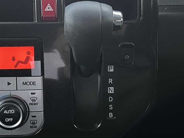 トヨタ ルーミー G S 千葉県 2017(平29)年 3.2万km パールホワイトⅢ スマートアシスト/クルーズコントロール/エコアイドル/両側パワースライドドア/純正SDナビ/地デジTV/【DVD/CD再生機能　Bluetooth接続】/バックカメラ/ドライブレコーダー/ETC/LEDヘッドライト/フォグライト/ウインカーミラー/スマートキー