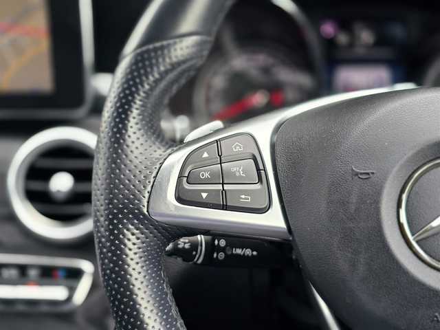 メルセデス・ベンツ Ｃ２２０ｄ アバンギャルド　AMGライン 山梨県 2016(平28)年 4.7万km オブシディアンブラック レザーEXC/レーダーセーフティP/キーレスG/黒本革/前Ｐシート/前シートヒーター/パヒュームＡ/ＨＵＤ/純正ＨＤＤナビ/Ｂカメラ/フルセグ/ＢＴ/ディストロニックＰ/パークトロニック/ＬＫＡ/ＢＳＡ/ＬＥＤ/Ａハイビーム/ＥＴＣ