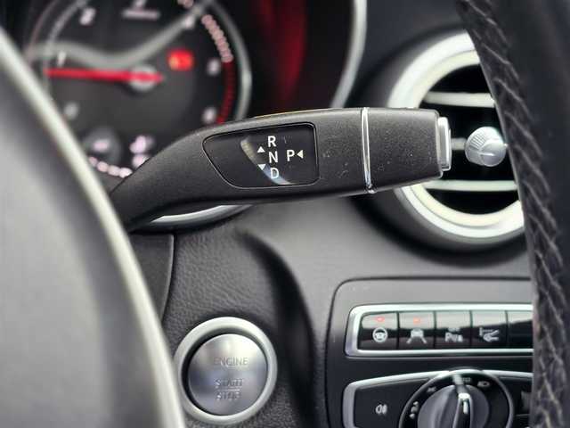 メルセデス・ベンツ Ｃ２２０ｄ アバンギャルド　AMGライン 山梨県 2016(平28)年 4.7万km オブシディアンブラック レザーEXC/レーダーセーフティP/キーレスG/黒本革/前Ｐシート/前シートヒーター/パヒュームＡ/ＨＵＤ/純正ＨＤＤナビ/Ｂカメラ/フルセグ/ＢＴ/ディストロニックＰ/パークトロニック/ＬＫＡ/ＢＳＡ/ＬＥＤ/Ａハイビーム/ＥＴＣ