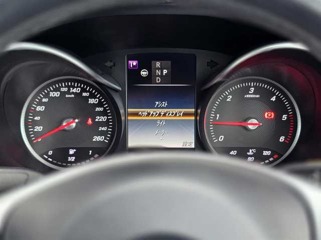 メルセデス・ベンツ Ｃ２２０ｄ アバンギャルド　AMGライン 山梨県 2016(平28)年 4.7万km オブシディアンブラック レザーEXC/レーダーセーフティP/キーレスG/黒本革/前Ｐシート/前シートヒーター/パヒュームＡ/ＨＵＤ/純正ＨＤＤナビ/Ｂカメラ/フルセグ/ＢＴ/ディストロニックＰ/パークトロニック/ＬＫＡ/ＢＳＡ/ＬＥＤ/Ａハイビーム/ＥＴＣ