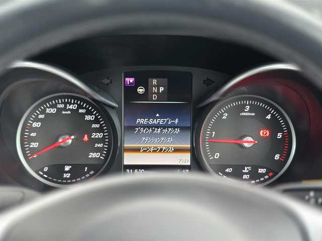 メルセデス・ベンツ Ｃ２２０ｄ アバンギャルド　AMGライン 山梨県 2016(平28)年 4.7万km オブシディアンブラック レザーEXC/レーダーセーフティP/キーレスG/黒本革/前Ｐシート/前シートヒーター/パヒュームＡ/ＨＵＤ/純正ＨＤＤナビ/Ｂカメラ/フルセグ/ＢＴ/ディストロニックＰ/パークトロニック/ＬＫＡ/ＢＳＡ/ＬＥＤ/Ａハイビーム/ＥＴＣ