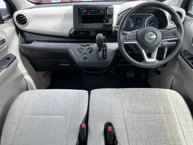 日産 デイズ S 奈良県 2020(令2)年 2.8万km ブラック 社外オーディオ(CD/AUX/USB/AM・FM)/ETC/インテリジェントエマージェンシーブレーキ/踏み間違い衝突防止アシスト/アイドリングストップ機能/サイドカーテンエアバッグ/ドアバイザー/社外フロアマット