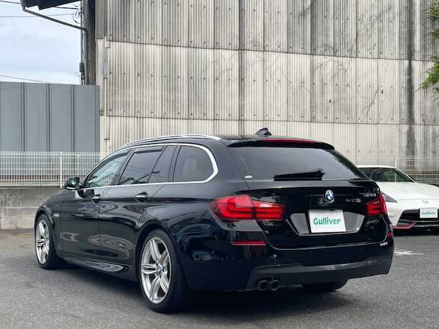 ＢＭＷ ５２８ｉ ツーリング Mスポーツ 埼玉県 2013(平25)年 2万km ジェットブラック 登録時走行距離19297km/車検R8年5月21日まで/ターボ/純正メーカーHDDナビゲーション/（CD/DVD/BT）/フルセグテレビ/バックカメラ/純正19インチアルミホイール/クルーズコントロール/LIMスイッチ/黒革シート/前席パワーシート /（シートメモリ付き）/シートヒーター/HIDヘッドライト/フォグランプ/ETC(ミラー一体型)/パドルシフト/クリアランスソナー /ステアリングリモコン/オートライト/電動格納ミラー/アイドリングストップ/ドアバイザー/プッシュスタート/スマートキー/新車保証書/取扱説明書