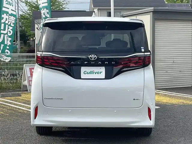 トヨタ アルファードハイブリット エグゼクティブ ラウンジ 宮城県 2023(令5)年 0.3万km プラチナホワイトパールマイカ ワンオーナー/純正メーカーディスプレイオーディオナビ（AM:FM:BT:TV）/デジタルインナーミラー/ヘッドアップディスプレイ/置くだけ充電/レーダークルコン/レーンキープアシスト/オートハイビーム/JBLプレミアムサウンド/ブレーキホールド/パドルシフト/D/N後席　パワーシート　エアーシート/シートヒーター/D席シートメモリー/パワーバックドア/BSM/ETC2.0/純正フリップダウンモニター/100V コンセント/オートハイビーム/アドバンストパーク/スマートキーx2