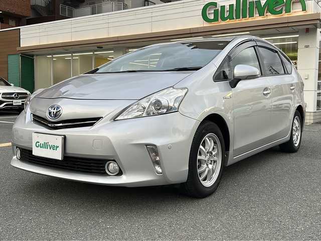 トヨタ プリウス α S 大阪府 2013(平25)年 7万km シルバーM 純正ナビ/フルセグテレビ/バックカメラ/ウィンカーミラー/プッシュスタート/ドアバイザー/ETC/パーキングセンサー/純正アルミホイール/オートエアコン