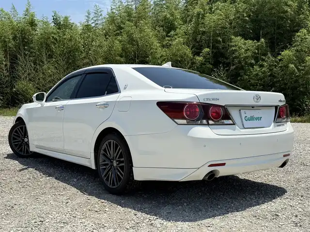 トヨタ クラウン アスリート G-T 兵庫県 2017(平29)年 11.3万km ホワイトパールクリスタルシャイン ワンオーナー/純正ナビ/フルセグTV（走行中視聴可）/Bモニター/純正ドラレコ/両前席パワーシート＆シートヒーター＆ベンチレーション/ブラインドスポットモニター/オートハイビーム/レーダークルコン/LEDヘッドライト/スマートキー2個/ETC/純正18インチAW/黒革シート/パーキングアシスト