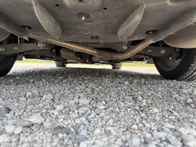 トヨタ クラウン アスリート G-T 兵庫県 2017(平29)年 11.3万km ホワイトパールクリスタルシャイン ワンオーナー/純正ナビ/フルセグTV（走行中視聴可）/Bモニター/純正ドラレコ/両前席パワーシート＆シートヒーター＆ベンチレーション/ブラインドスポットモニター/オートハイビーム/レーダークルコン/LEDヘッドライト/スマートキー2個/ETC/純正18インチAW/黒革シート/パーキングアシスト