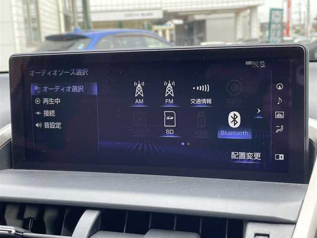 レクサス ＮＸ 300h Fスポーツ 広島県 2018(平30)年 0.9万km グラファイトブラックガラスフレーク ワンオーナー/純正10.3インチナビ（CD/DVD/Bluetooth）/フルセグTV（走行中視聴可）/全方位モニター/ETC2.0/レッド×ブラック コンビレザーシート/・シートヒーター/・エアシート/・パワーシート（メモリー機能付き）/三眼LEDヘッドライト/シーケンシャルウインカー/レーダークルーズコントロール/衝突被害軽減ブレーキ/車線逸脱防止支援機能/オートマチックハイビーム/コーナーセンサー/純正18インチAW/ステアリングヒーター/オートブレーキホールド/スペアキー×2