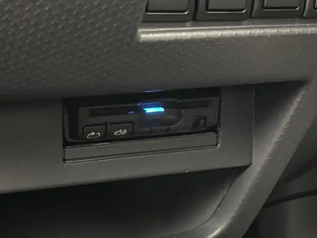 スズキ ハスラー G 愛知県 2018(平30)年 4.5万km クールカーキPM 社外オーディオ　/レーダーブレーキサポート　/シートヒーター　/横滑り防止装置/スマートキー　/プッシュスタート　/アイドリングストップ　/スマートキー/スペアキー有/純正フロアマット/オートエアコン/ベンチシート