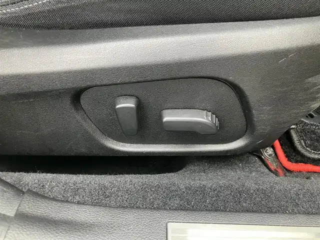 スバル レヴォーグ 1．6GT アイサイト 道南・函館 2016(平28)年 5.8万km クリスタルホワイトP 4WD/純正ナビ/フルセグTV/バックカメラ/衝突被害軽減ブレーキ/レーンキープアシスト/レーダークルーズコントロール/パワーシート/スマートキー/プッシュスタート/スペアキー１本/LEDヘッドライト/オートライト/ETC