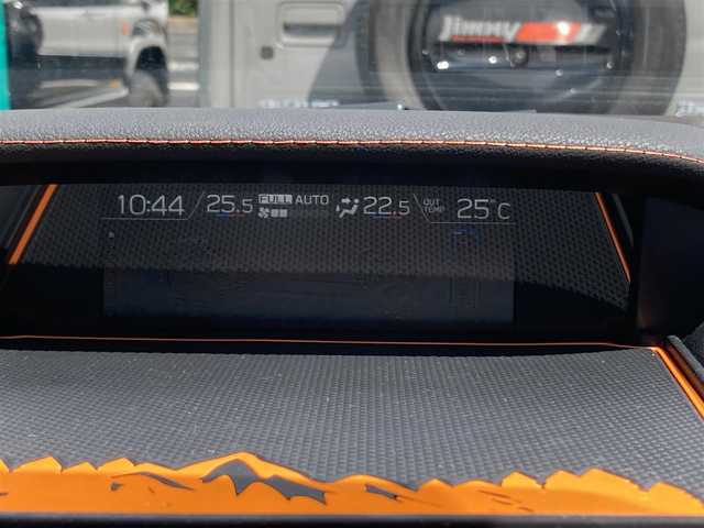 スバル ＸＶ ハイブリッド アドバンス 鳥取県 2020(令2)年 7.5万km クリスタルホワイトP 登録時走行距離：74284km/純正8型ナビ/　CD DVD BT フルセグTV/ダイアトーンサウンド/バックカメラ/左前カメラ/アイサイト/レーダークルーズコントロール/レーンキープアシスト/ブラインドスポットモニター/クリアランスソナー/LEDヘッドライト/オートライト/フォグランプ/リアフォグ/オートホールド機能付き電子パーキングブレーキ/MTモード付AT/パドルシフト/アルミペダル/ブラックレザーシート/パワーシート/シートヒーター/ETC2.0/革巻きステアリング/ステアリングスイッチ/プッシュスタート/スマートキー/スペアキー