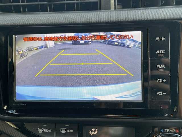 トヨタ アクア S 静岡県 2015(平27)年 10.6万km クールソーダメタリック ワンオーナー/ECOモード/EVモード/横滑り防止装置/ETC/ハイブリッド/Bluetooth/フルセグTV/純正フロアマット