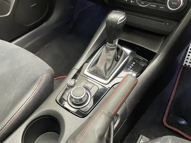 マツダ アクセラ スポーツ XD 兵庫県 2014(平26)年 8.9万km ソウルレッドプレミアムメタリック 純正ナビ/フルセグ CD DVD BT USB/サンルーフ/BOSEサウンド/バックカメラ/レーダークルーズコントロール/衝突軽減ブレーキ/BSM/ドライブレコーダー/HIDヘッドライト/オートライト/純正フロアマット/パワーシート/シートヒーター/スマートキー