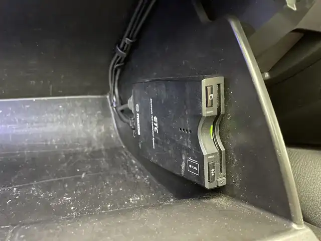 マツダ アクセラ スポーツ XD 兵庫県 2014(平26)年 8.9万km ソウルレッドプレミアムメタリック 純正ナビ/フルセグ CD DVD BT USB/サンルーフ/BOSEサウンド/バックカメラ/レーダークルーズコントロール/衝突軽減ブレーキ/BSM/ドライブレコーダー/HIDヘッドライト/オートライト/純正フロアマット/パワーシート/シートヒーター/スマートキー