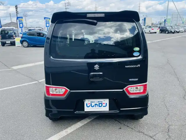 スズキ ワゴンＲ HYBRID FZ 岡山県 2017(平29)年 9.7万km ブルーイッシュブラックパール3 (株)IDOMが運営する【じしゃロン岡山店】の自社ローン専用車両になります。こちらは現金またはオートローンご利用時の価格です。自社ローンご希望の方は別途その旨お申付け下さい/スマートキー/プッシュスタート/社外7インチナビ/Bluetooth/バックカメラ/オートライト/純正14インチAW/純正フロアマット