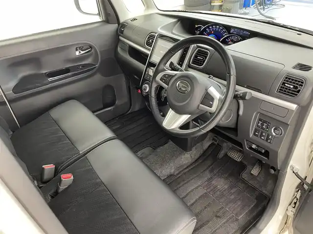 ダイハツ タント カスタム RS トップED SA Ⅲ 滋賀県 2018(平30)年 3.3万km パールホワイトⅢ 純正8型ナビ/（CD/DVD/BT/HDMI/フルセグ）/両側電動スライドドア/全方位カメラ/ETC/シートヒーター/ドライブレコーダー/衝突被害軽減ブレーキ/オートハイビーム/ハーフレザーシート/スペアキー/LEDヘッドライト/オートライト/ステアリングスイッチ