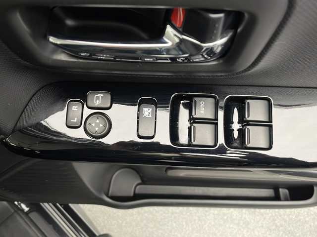 スズキ スペーシア カスタム HYBRID XS 長野県 2020(令2)年 5万km ブルーイッシュブラックパール3 スズキレーダーブレーキサポート/前席シートヒーター/両側パワースライドドア/ハーフレザーシート/リアサイドサンシェード/リアサーキュレーター/純正フロアマット/純正15インチAW/スペアーキー/保証書