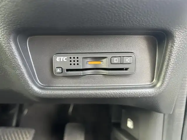 ホンダ オデッセイ アブソルート 愛媛県 2014(平26)年 6.3万km ホワイトオーキッドパール 純正ナビ/全周囲カメラ/両側パワースライドドア/純正フリップダウンモニター/HDMI入力端子/USB入力端子/パドルシフト/クルーズコントロール/LEDヘッドライト/オートライト/電格ミラー/ヒートミラー/ETC/アイドリングストップ/ドアバイザー/無限フロアマット/純正18インチAW(社外センターキャップ)/現状サマー(社外AW)(225/45/ZR18)/MINERVA RADIAL F205