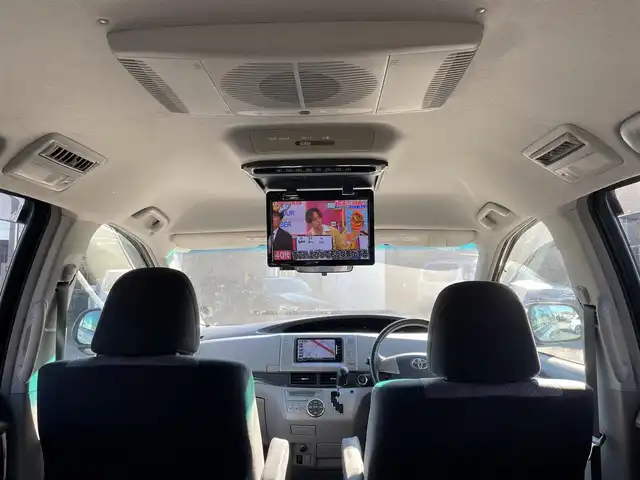 トヨタ エスティマ アエラス 埼玉県 2006(平18)年 17.4万km ミディアムシルバーメタリック 社外ナビTV（CN-RA03WD）/・DVD/CD/SD/フルセグ/ラジオ/社外後席フリップダウンモニター/リアビューカメラ/片側パワースライドドア/ウォークスルー/オートヘッドライト/ダブルエアコン/スマートキー/プッシュスタート/ダブルエアバッグ/アンチロックブレーキ/ETC車載器