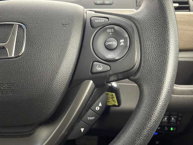 ホンダ フリード G 愛知県 2023(令5)年 2.5万km プラチナホワイトパール /禁煙車//純正ナビ//AM/FM/CD/DVD/ipod//SD/USB/BT/AUX/フルセグ//前席シートヒーター//両側パワースライドドア//ビルトインETC//バックカメラ//LEDオートライト/アクティブコーナリングライト//オートハイビーム//ホンダセンシング//CMBS//ACC//LKAS//アイドリングストップ//横滑り防止装置//プッシュスタート//純正フロアマット//純正ドアバイザー//サイドシェード//ISOFIX//ECON//スマートキー