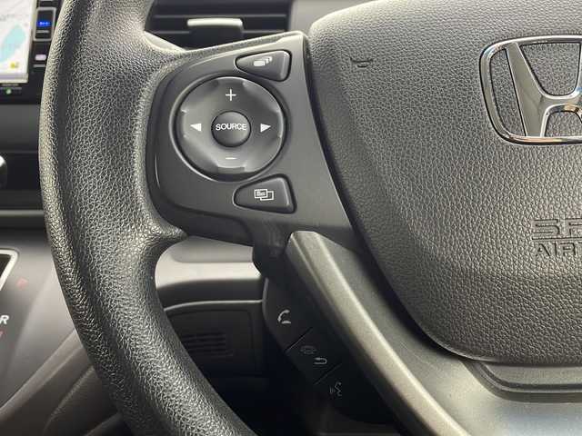 ホンダ フリード G 愛知県 2023(令5)年 2.5万km プラチナホワイトパール /禁煙車//純正ナビ//AM/FM/CD/DVD/ipod//SD/USB/BT/AUX/フルセグ//前席シートヒーター//両側パワースライドドア//ビルトインETC//バックカメラ//LEDオートライト/アクティブコーナリングライト//オートハイビーム//ホンダセンシング//CMBS//ACC//LKAS//アイドリングストップ//横滑り防止装置//プッシュスタート//純正フロアマット//純正ドアバイザー//サイドシェード//ISOFIX//ECON//スマートキー