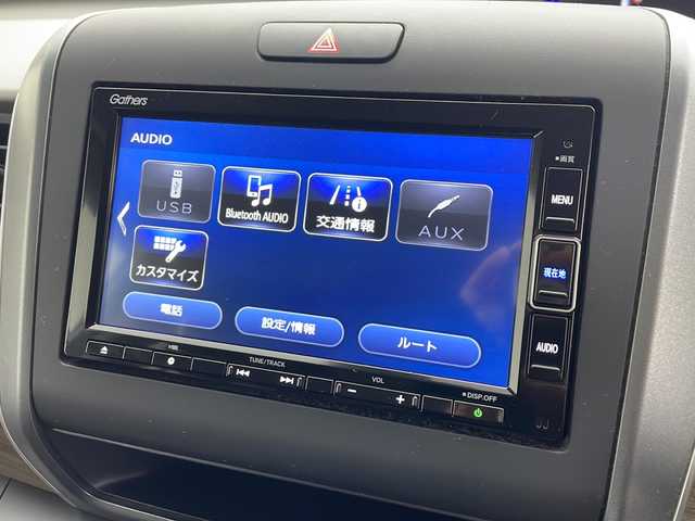 ホンダ フリード G 愛知県 2023(令5)年 2.5万km プラチナホワイトパール /禁煙車//純正ナビ//AM/FM/CD/DVD/ipod//SD/USB/BT/AUX/フルセグ//前席シートヒーター//両側パワースライドドア//ビルトインETC//バックカメラ//LEDオートライト/アクティブコーナリングライト//オートハイビーム//ホンダセンシング//CMBS//ACC//LKAS//アイドリングストップ//横滑り防止装置//プッシュスタート//純正フロアマット//純正ドアバイザー//サイドシェード//ISOFIX//ECON//スマートキー