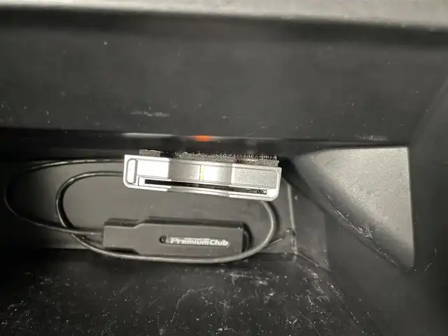 ホンダ Ｎ ＢＯＸ カスタム G ターボパッケージ 埼玉県 2013(平25)年 9.5万km タフタホワイトⅢ 純正7インチナビ/ フルセグTV Bluetooth CD DVD iPod/バックカメラ/両側パワースライドドア/クルーズコントロール/パドルシフト/ETC/純正フロアマット/純正15インチアルミホイール/オートライト/スマートキー/プッシュスタート/電動格納ミラー