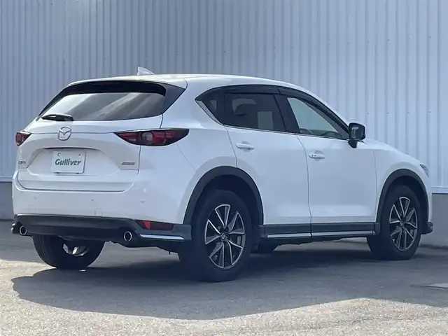 マツダ ＣＸ－５ XD Lパッケージ 愛媛県 2017(平29)年 5.3万km スノーフレイクホワイトパールマイカ 純正F/S/Rアンダースカート/純正メモリーナビ/CD/DVD/Bluetooth/フルセグTV/BOSEサウンドシステム/バック/サイドカメラ/衝突被害軽減ブレーキ/誤発進抑制機能/レーダークルーズコントロール/レーンキープアシスト/ブラインドスポットモニター/ヘッドアップディスプレイ/アダプティブLEDヘッドライト/パワーバックドア/本革シート/パワーシート/シートヒーター/ETC/禁煙車