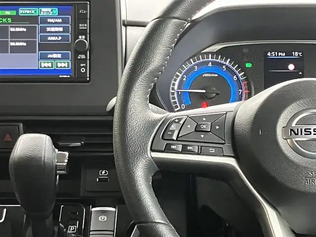 日産 ルークス HWS Gターボ プロパイロットED 埼玉県 2021(令3)年 3.2万km チタニウムグレーメタリック 登録時31853km/ワンオーナー/プロパイロット/エマージェンシーブレーキ/インテリジェントFCW（前方衝突予測警報）/インテリジェントDA(ふらつき警報)/アクティブLEDヘッドライトシステム/インテリジェントDA(ふらつき警報)/両側パワースライドドア/　・ハンズフリー機能/純正メモリーナビ（MJ120D-W）/　・フルセグTV/　・CD再生/　・AUX端子/　・Bluetooth Audio/　・ナビ連動ドライブレコーダー/アダプティブクルーズコントロール/アラウンドビューモニター/ビルトインETC/スマートキー×2/プッシュスタート/LEDヘッドライト/　・LEDフォグ/　・オートハイビーム/クリアランスソナー/後席サーキュレーター/純正15インチAW/革巻きステアリング/プラズマクラスター/保証書/取扱説明書/ナビ取扱説明書/整備記録簿（R4.R5.R6）/
