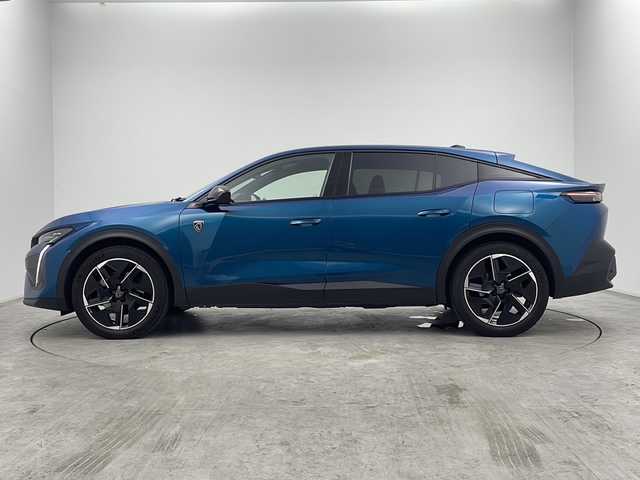プジョー プジョー ４０８ GT ハイブリッド 三重県 2023(令5)年 3.9万km 青 禁煙車/純正ナビ（Bluetooth・AppleCarPlay・AndroidAuto）/アラウンドビューモニター/ブラインドスポットモニター/デジタルインナーミラー/パドルシフト/前席シートヒーター/前席パワーシート/パワーバックドア/電動パーキング/レーダークルーズコントロール/革巻きステアリング/ビルトインETC/置くだけ充電/LEDヘッドライト（オートライト）