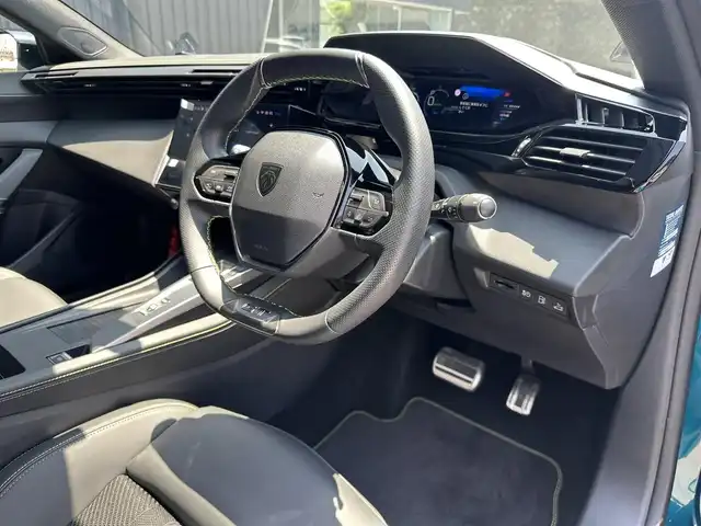 プジョー プジョー ４０８ GT ハイブリッド 福島県 2023(令5)年 3.9万km 青Ｍ ワンオーナー/ACC/レーンキープ/ブラインドスポット/ハーフレザーシート/前席シートヒーター/前席パワーシート/ステアリングヒーター/純正ナビ/・Bluetooth・AppleCarPlay・AndroidAuto/360°カメラ/デジタルインナーミラー型ドラレコ/パドルシフト/パワーバックドア/ETC/ワイヤレス充電/LEDヘッドライト/アンビエントライト/ドライブモード/取扱説明書/保証書/スペアキー