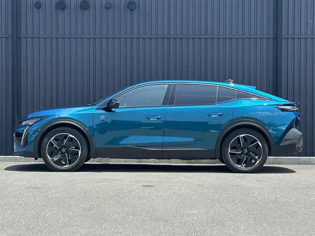 プジョー プジョー ４０８ GT ハイブリッド 福島県 2023(令5)年 3.9万km 青Ｍ ワンオーナー/ACC/レーンキープ/ブラインドスポット/ハーフレザーシート/前席シートヒーター/前席パワーシート/ステアリングヒーター/純正ナビ/・Bluetooth・AppleCarPlay・AndroidAuto/360°カメラ/デジタルインナーミラー型ドラレコ/パドルシフト/パワーバックドア/ETC/ワイヤレス充電/LEDヘッドライト/アンビエントライト/ドライブモード/取扱説明書/保証書/スペアキー