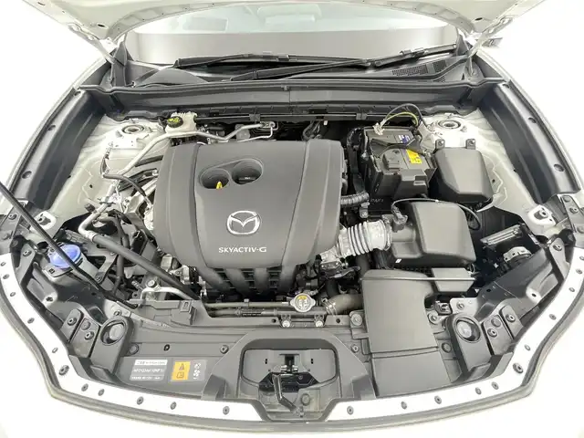マツダ ＣＸ－３０ 20S プロアクティブツーリングセレ 千葉県 2023(令5)年 1.7万km スノーフレイクホワイトパールマイカ 禁煙車　/衝突軽減システム　/純正ナビ　/ＡＭ　ＦＭ　ＣＤ　ＤＶＤ　ＢＴ　フルセグ　/全周囲カメラ　/レーダークルーズコントロール　/コーナーセンサー　/レーンキープアシスト　/ブラインドスポットモニター　/シートヒーター/ヘッドアップディスプレイ/パワーバックドア/メモリ機能付きパワーシート/ハンドルヒーター/LEDヘッドライト/オートライト/オートハイビーム/ETC/純正アルミホイール/ステアリングリモコン/電格ミラー