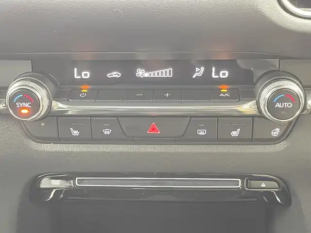 マツダ ＣＸ－３０ 20S プロアクティブツーリングセレ 千葉県 2023(令5)年 1.7万km スノーフレイクホワイトパールマイカ 禁煙車　/衝突軽減システム　/純正ナビ　/ＡＭ　ＦＭ　ＣＤ　ＤＶＤ　ＢＴ　フルセグ　/全周囲カメラ　/レーダークルーズコントロール　/コーナーセンサー　/レーンキープアシスト　/ブラインドスポットモニター　/シートヒーター/ヘッドアップディスプレイ/パワーバックドア/メモリ機能付きパワーシート/ハンドルヒーター/LEDヘッドライト/オートライト/オートハイビーム/ETC/純正アルミホイール/ステアリングリモコン/電格ミラー
