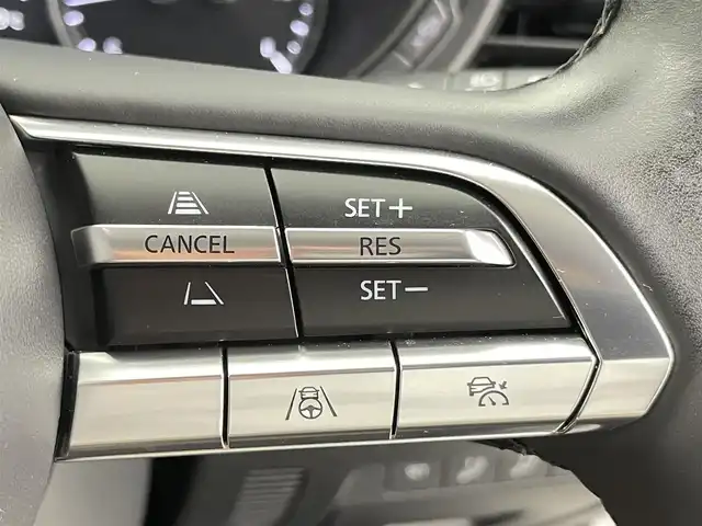 マツダ ＣＸ－３０ 20S プロアクティブツーリングセレ 千葉県 2023(令5)年 1.7万km スノーフレイクホワイトパールマイカ 禁煙車　/衝突軽減システム　/純正ナビ　/ＡＭ　ＦＭ　ＣＤ　ＤＶＤ　ＢＴ　フルセグ　/全周囲カメラ　/レーダークルーズコントロール　/コーナーセンサー　/レーンキープアシスト　/ブラインドスポットモニター　/シートヒーター/ヘッドアップディスプレイ/パワーバックドア/メモリ機能付きパワーシート/ハンドルヒーター/LEDヘッドライト/オートライト/オートハイビーム/ETC/純正アルミホイール/ステアリングリモコン/電格ミラー