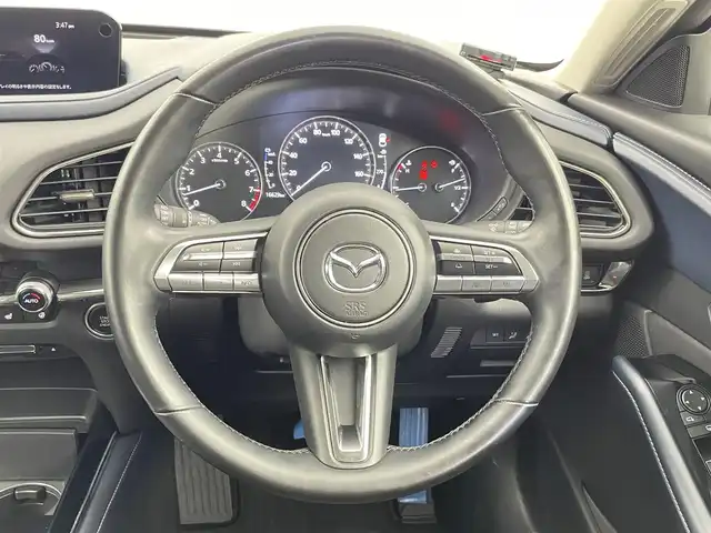 マツダ ＣＸ－３０ 20S プロアクティブツーリングセレ 千葉県 2023(令5)年 1.7万km スノーフレイクホワイトパールマイカ 禁煙車　/衝突軽減システム　/純正ナビ　/ＡＭ　ＦＭ　ＣＤ　ＤＶＤ　ＢＴ　フルセグ　/全周囲カメラ　/レーダークルーズコントロール　/コーナーセンサー　/レーンキープアシスト　/ブラインドスポットモニター　/シートヒーター/ヘッドアップディスプレイ/パワーバックドア/メモリ機能付きパワーシート/ハンドルヒーター/LEDヘッドライト/オートライト/オートハイビーム/ETC/純正アルミホイール/ステアリングリモコン/電格ミラー