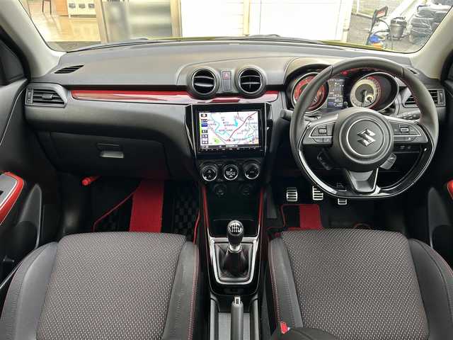 スズキ スイフト スポーツ セーフティPKG 岩手県 2019(平31)年 2.5万km チャンピオンイエロー ワンオーナー　/全方位モニター　/社外ＳＤナビ（型式CN-RZ846）/フルセグTV/ＥＴＣ  /バックカメラ /革巻きステアリング /ナビステアリングスイッチ /運転席シートヒーター /衝突安全装置 /レーンキープ/レーダークルーズコントロール/オートライト/スマートキー×2/ドアバイザー/フロアマット/リアプライバシーガラス/12V/120Wソケット/USBソケット/保証書　取説　ナビ取説