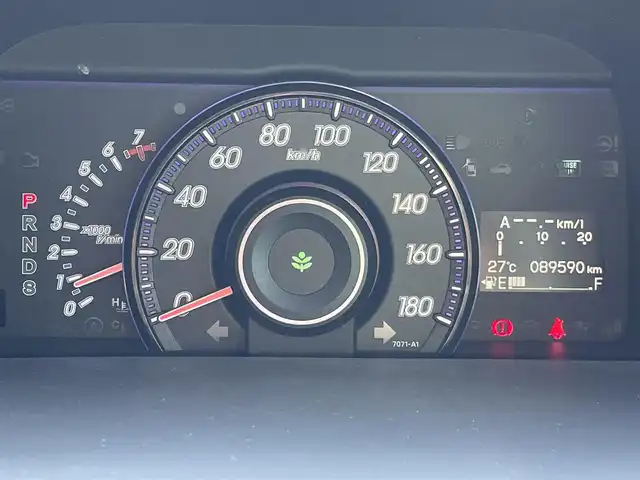 ホンダ ステップワゴン スパーダ Z 福岡県 2014(平26)年 9万km ホワイトオーキッドパール 社外7型ナビ（（ワンセグ/DISC/AM/FM/SD/iPod)/Bカメラ/両側パワースライドドア/クルーズコントロール/LEDヘッドライト/オートライト/社外16インチAW/アイドリングストップ/パドルシフト/横滑り防止装置/盗難防止装置/ドアバイザー/純正フロアマット/スマートキー/ETC/保証書/取扱説明書