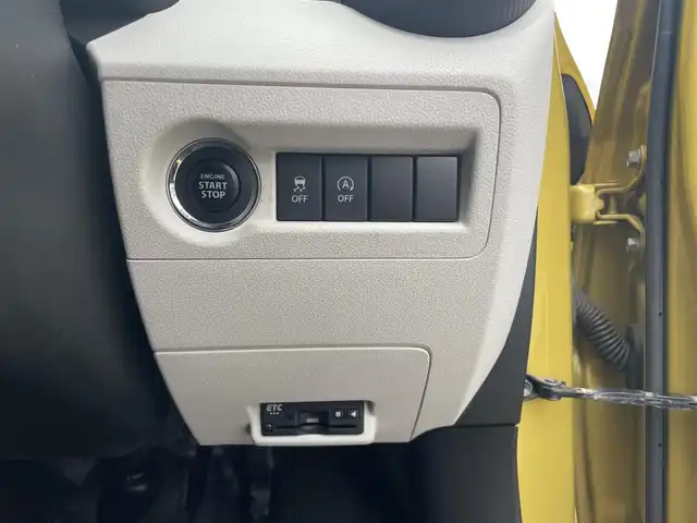 スズキ イグニス ハイブリッド MZ 千葉県 2021(令3)年 5.8万km ラッシュイエローメタリック