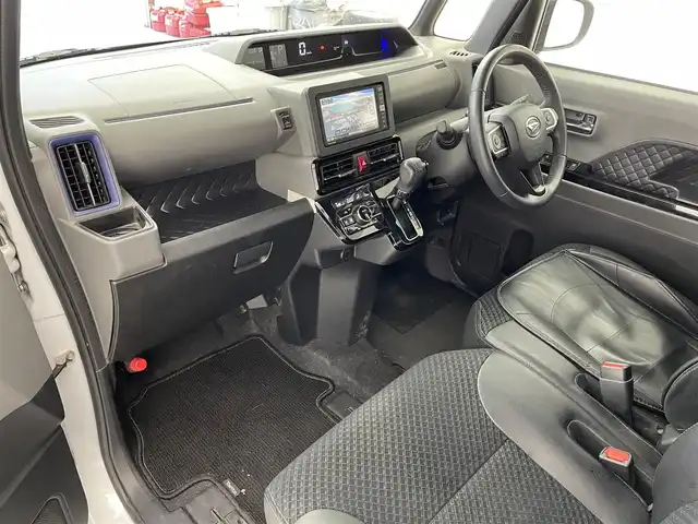 ダイハツ タント カスタム RS 滋賀県 2019(令1)年 7.1万km シャイニングホワイトパール 純正ナビ/(CD/DVD/USB/フルセグTV/Bluetooth)/後席モニター/クリアランスソナー/レーダークルーズコントロール/ETC/両側パワースライドドア/前後ドライブレコーダー/ハーフレザーシート/オートライト/オートハイビーム/LEDヘッドライト/スペアキー
