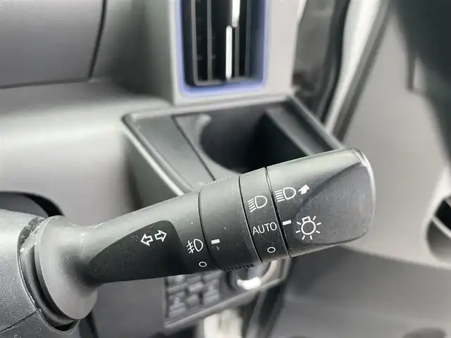 ダイハツ タント カスタム RS 大阪府 2019(令1)年 7.1万km シャイニングホワイトパール (株)IDOMが運営する【じしゃロン堺店】の自社ローン専用車両になります。/こちらは現金またはオートローンご利用時の価格です。自社ローンご希望の方は別途その旨お申付け下さい