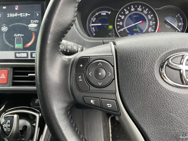 トヨタ ヴォクシー ハイブリッド ZS 煌 滋賀県 2018(平30)年 8.7万km ホワイトパールクリスタルシャイン 純正9インチナビ/CD/DVD/USB/HDMI/Bluetooth/フルセグテレビ/バックカメラ/TRDエアロ/セーフティセンス/・プリクラッシュセーフティ/・レーンディパーチャーアラート/・オートマチックハイビーム/・先行車発進告知機能/クルーズコントロール/両側パワースライドドア/LEDヘッドライト/オートライト/ビルトインETC/デジタルインナーミラー/D/N席シートヒーター /プッシュスタート /スマートキー/スペアキー/純正フロアマット